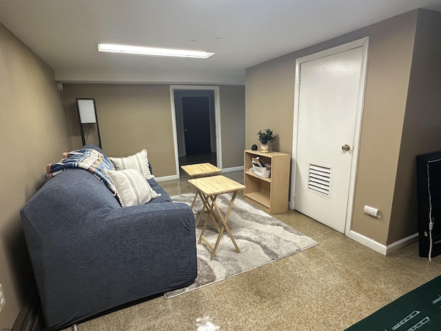 205 S Vermont Ave, Atlantic City, NJ 08401 - living area featuring carpet and baseboards