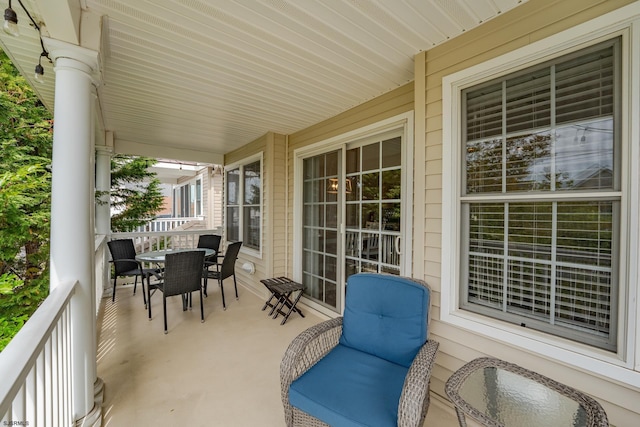 1525 Asbury Ave Unit B, Ocean City, NJ 08226 - view of covered porch