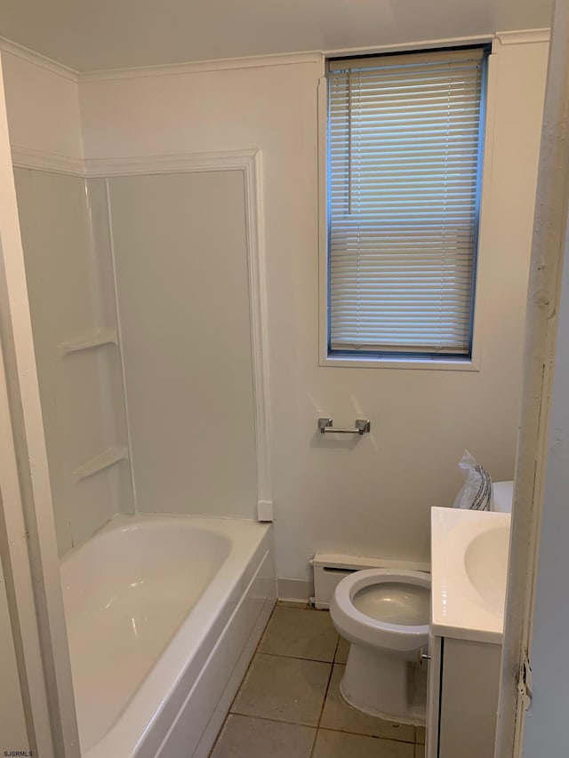 212 N Suffolk Ave, Ventnor Heights, NJ 08406 - bathroom with tile patterned flooring, vanity, toilet, baseboards, and washtub / shower combination