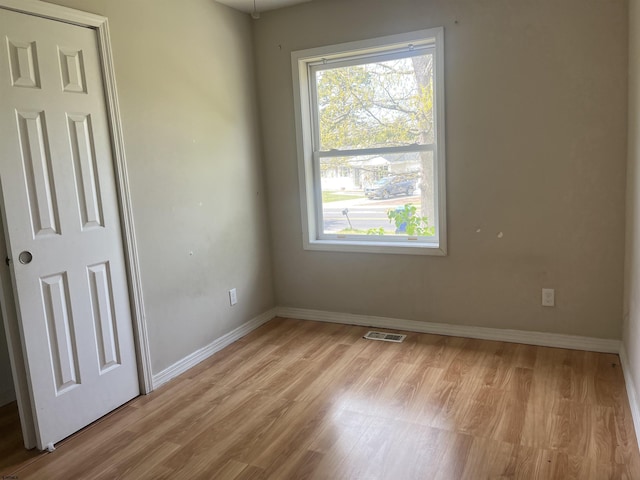 2510 Ridge Ave, Egg Harbor Township, NJ 08234 - empty room with light wood finished floors and baseboards