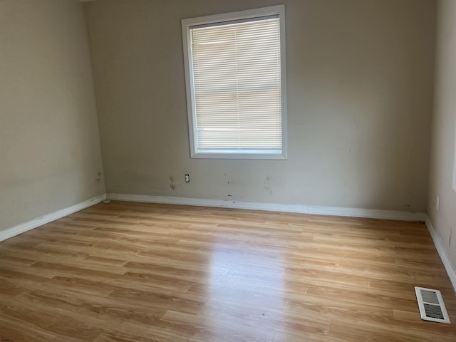 2510 Ridge Ave, Egg Harbor Township, NJ 08234 - spare room with light wood finished floors and baseboards