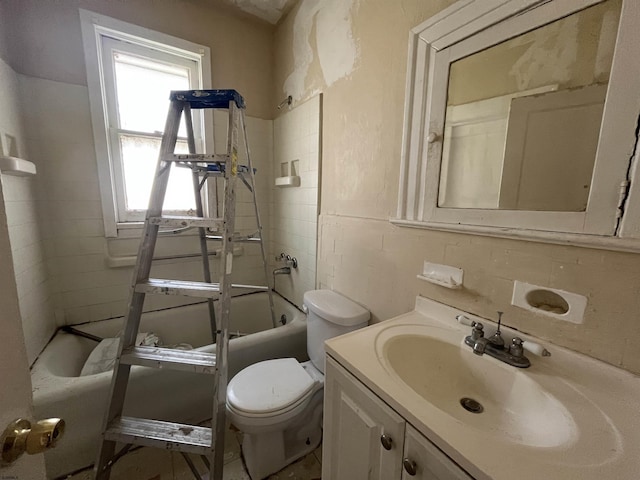 12 Belle Haven Ct, Atlantic City, NJ 08401 - full bathroom featuring vanity, toilet, and  shower combination