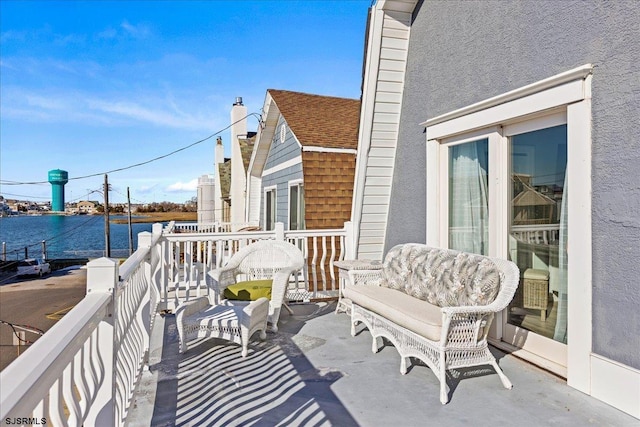7 N Surrey Ave, Ventnor, NJ 08406 - balcony with a water view