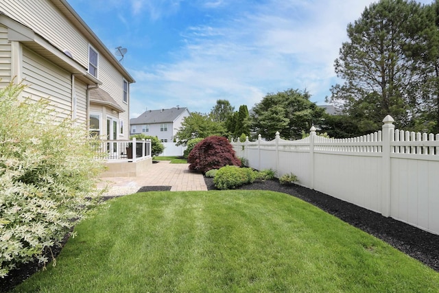 102 Camellia Ln, Egg Harbor Township, NJ 08234 - view of yard featuring a patio