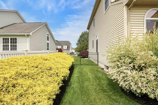 102 Camellia Ln, Egg Harbor Township, NJ 08234 - view of yard