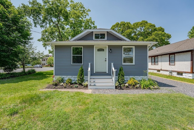 1013 New Rd, Northfield, NJ 08225 - bungalow featuring a front yard