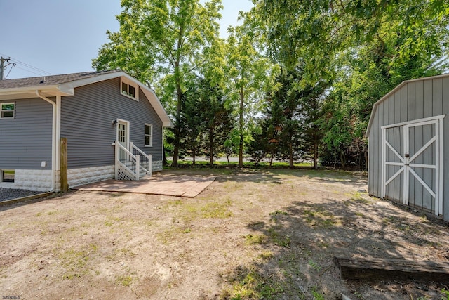 1013 New Rd, Northfield, NJ 08225 - view of yard with entry steps and a patio area
