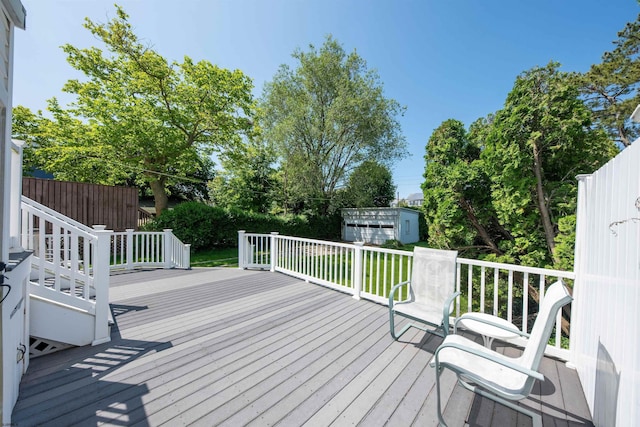 14 N Cambridge Ave, Ventnor, NJ 08406 - wooden terrace with an outbuilding