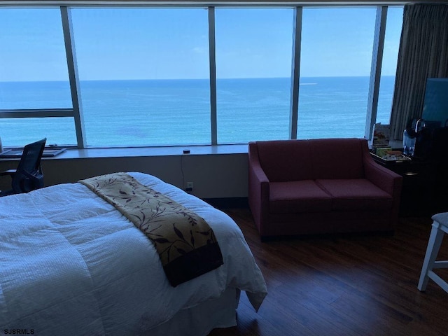 1515 Boardwalk Unit 2805, Atlantic City, NJ 08401 - bedroom with wood finished floors, a water view, and an office area