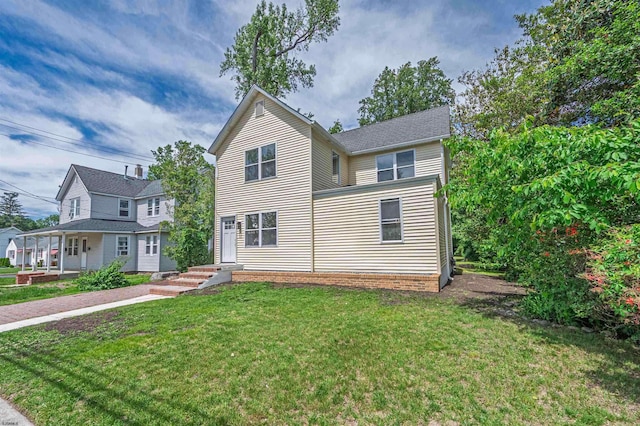 205 Valley Ave, Hammonton, NJ 08037 - traditional-style house with a front yard