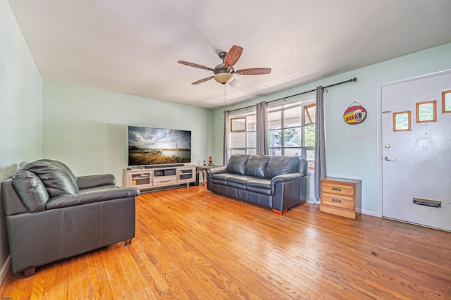 605 W Mill Rd, Northfield, NJ 08225 - living area with ceiling fan and light wood-style flooring