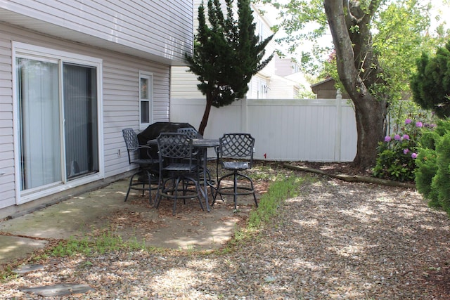 614 N Delavan Ave, Margate, NJ 08406 - view of patio / terrace with outdoor dining space