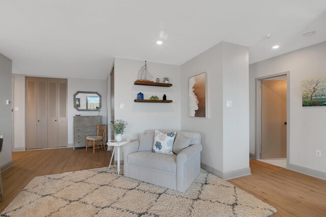 5000 Boardwalk Unit 1806, Ventnor, NJ 08406 - living room featuring wood finished floors and recessed lighting