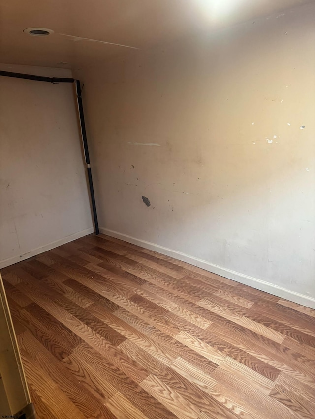 118 N Morris Ave, Atlantic City, NJ 08401 - empty room featuring wood finished floors and baseboards