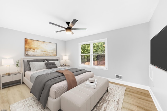 243 Wintergreen Ln, Penns Grove Borough, NJ 08069 - bedroom featuring light wood finished floors and a ceiling fan