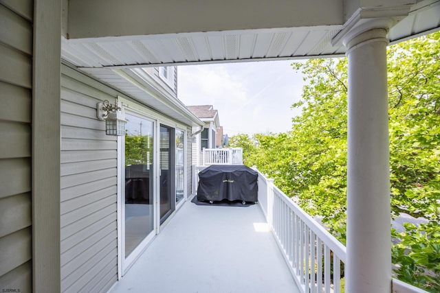 1611 Central Ave Unit 2, Ocean City, NJ 08226 - balcony with a grill