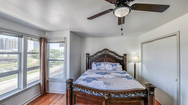 332 N Massachusetts Ave, Atlantic City, NJ 08401 - bedroom with wood finished floors and a ceiling fan
