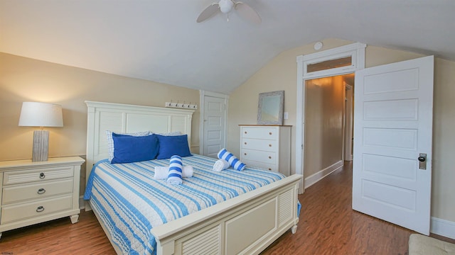 16 N Nashville Ave, Ventnor, NJ 08406 - bedroom featuring dark wood finished floors, vaulted ceiling, and a ceiling fan