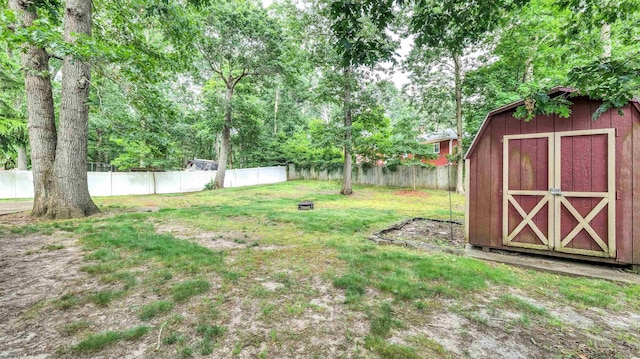 2308 Oak Ave, Northfield, NJ 08225 - fenced backyard featuring a shed