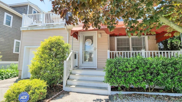 2 S Barclay Ave, Margate, NJ 08402 - entrance to property