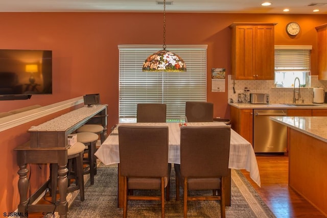 1 Poppy Rd, Egg Harbor Township, NJ 08234 - dining room with dark wood-style flooring and recessed lighting