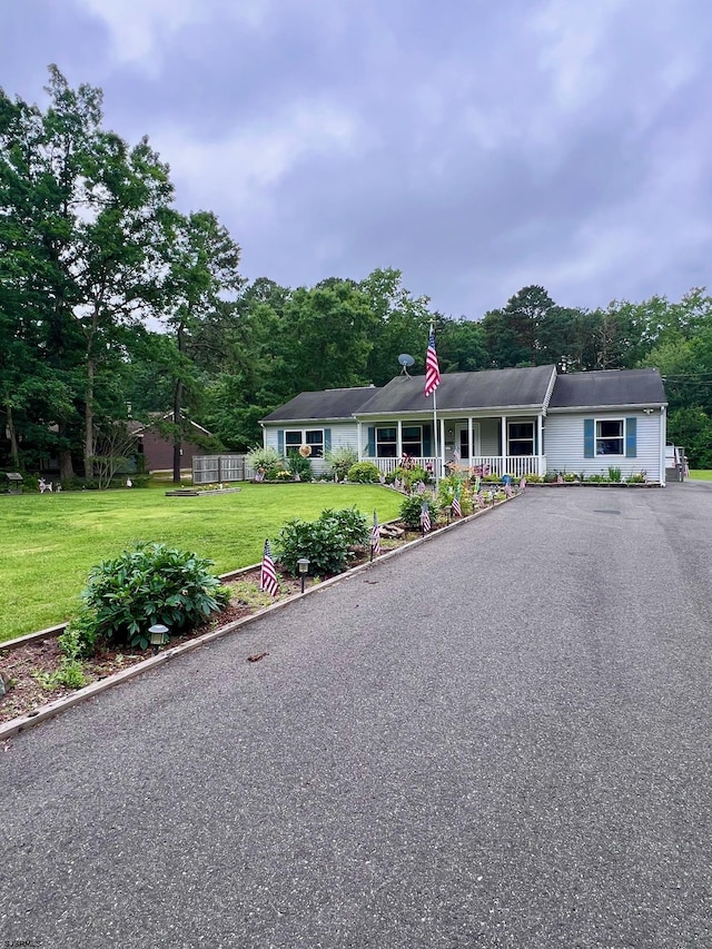 5323 S Carolina Ave, Mullica Township, NJ 08215 - single story home featuring a front yard and covered porch