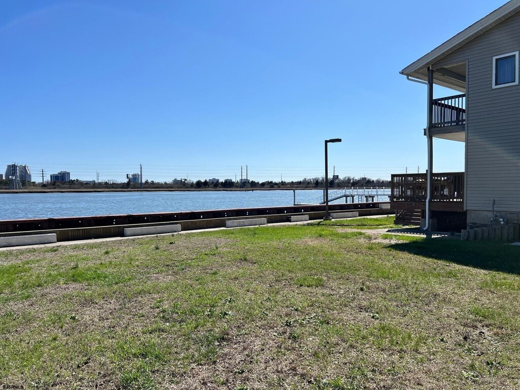 1512 W Riverside Dr, Atlantic City, NJ 08401