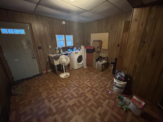 614 Caspian Ave, Atlantic City, NJ 08401 - laundry room featuring wooden walls and washer / dryer