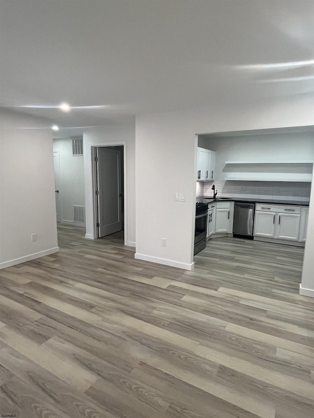 41 Arapaho Pl Unit 41, Galloway Township, NJ 08205 - unfurnished living room with light wood finished floors