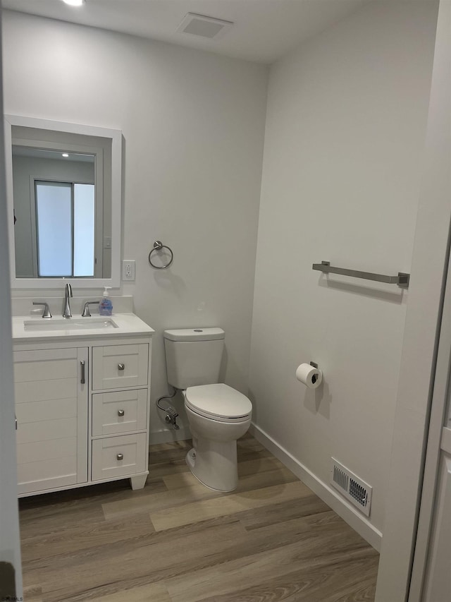 41 Arapaho Pl Unit 41, Galloway Township, NJ 08205 - bathroom with wood finished floors and vanity