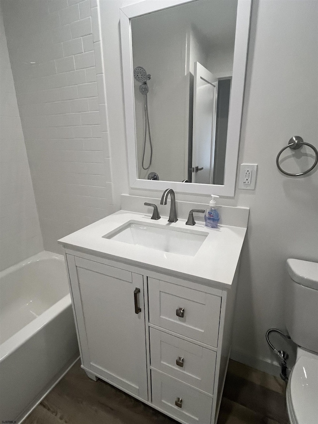 41 Arapaho Pl Unit 41, Galloway Township, NJ 08205 - bathroom featuring vanity, shower / bathtub combination, and wood finished floors
