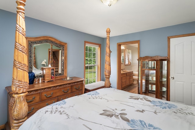 10 Hillside Ave, New Gretna, NJ 08087 - bedroom with wood finished floors and ensuite bathroom