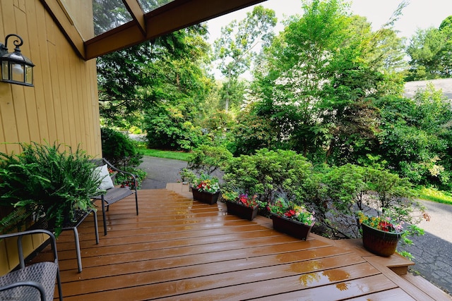 12 Fischer Rd, Linwood, NJ 08221 - view of wooden deck