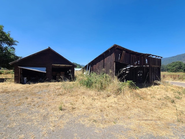 view of shed / structure