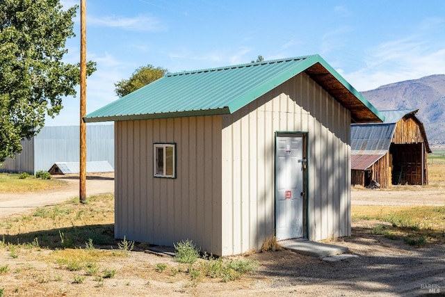 view of outdoor structure