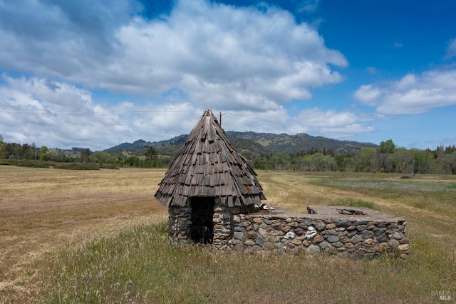 exterior space featuring a rural view