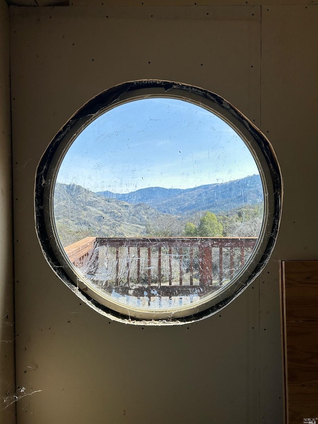 details featuring a mountain view