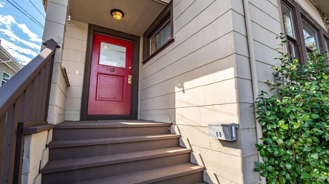 view of property entrance