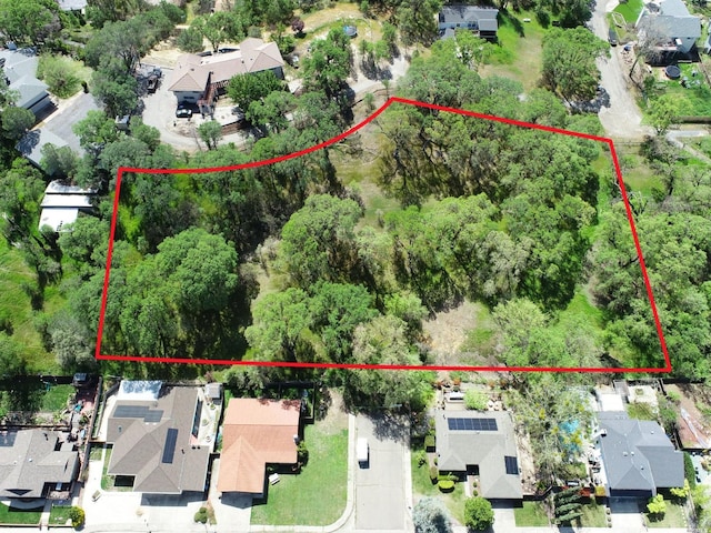 1810 Mellor Dr, Lakeport, CA 95453
