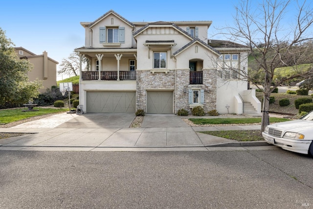 view of front facade with a garage