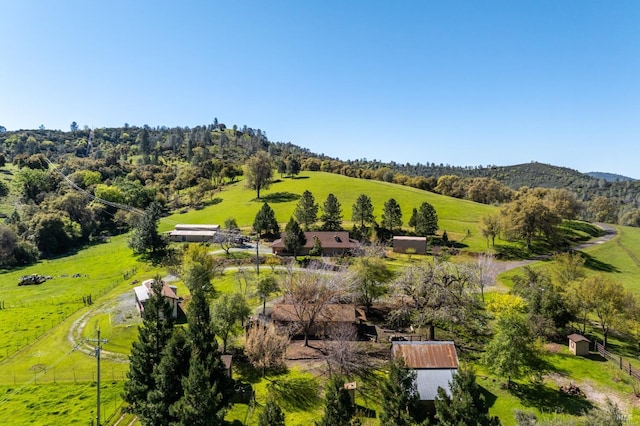 birds eye view of property featuring a rural view