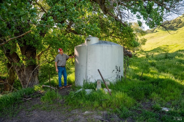 view of outdoor structure