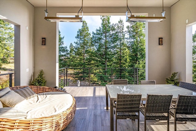 view of sunroom / solarium