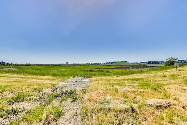 view of local wilderness featuring a rural view