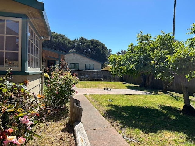 view of yard with a patio