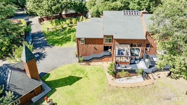 bird's eye view