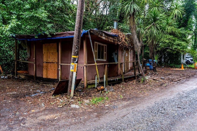 view of outbuilding