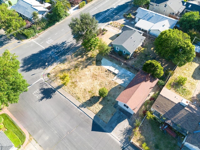 402 Grove Ave, Ukiah, CA 95482 - birds eye view of property featuring a residential view