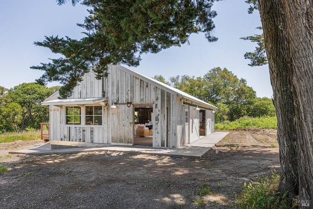 view of shed / structure