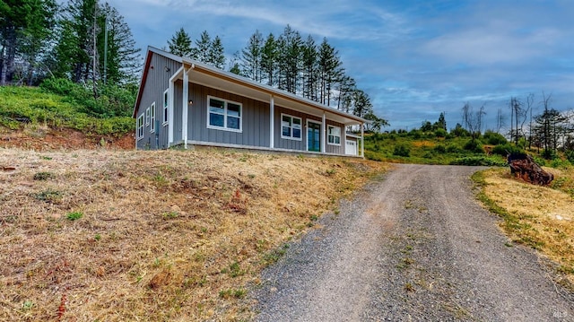 view of front of house